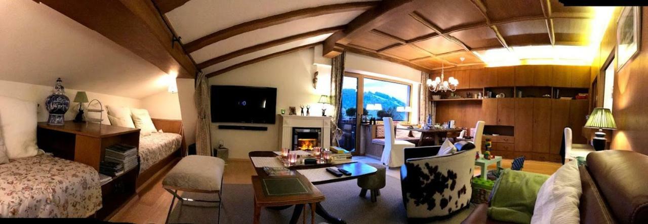 Apartment Cristina - Suedbalkon Mit Bergblick ゼーフェルト・イン・チロル エクステリア 写真